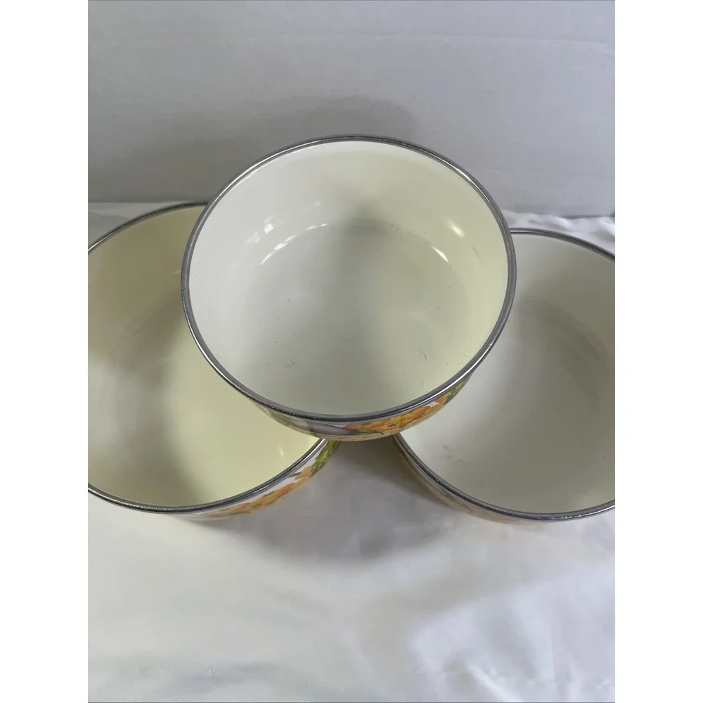 Vintage Enamelware‎ Nesting Bowls Set of 3 Rare Vegetable Basket Pattern